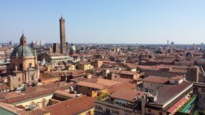 Bologna – Die “Rote Stadt” im Herzen Italiens